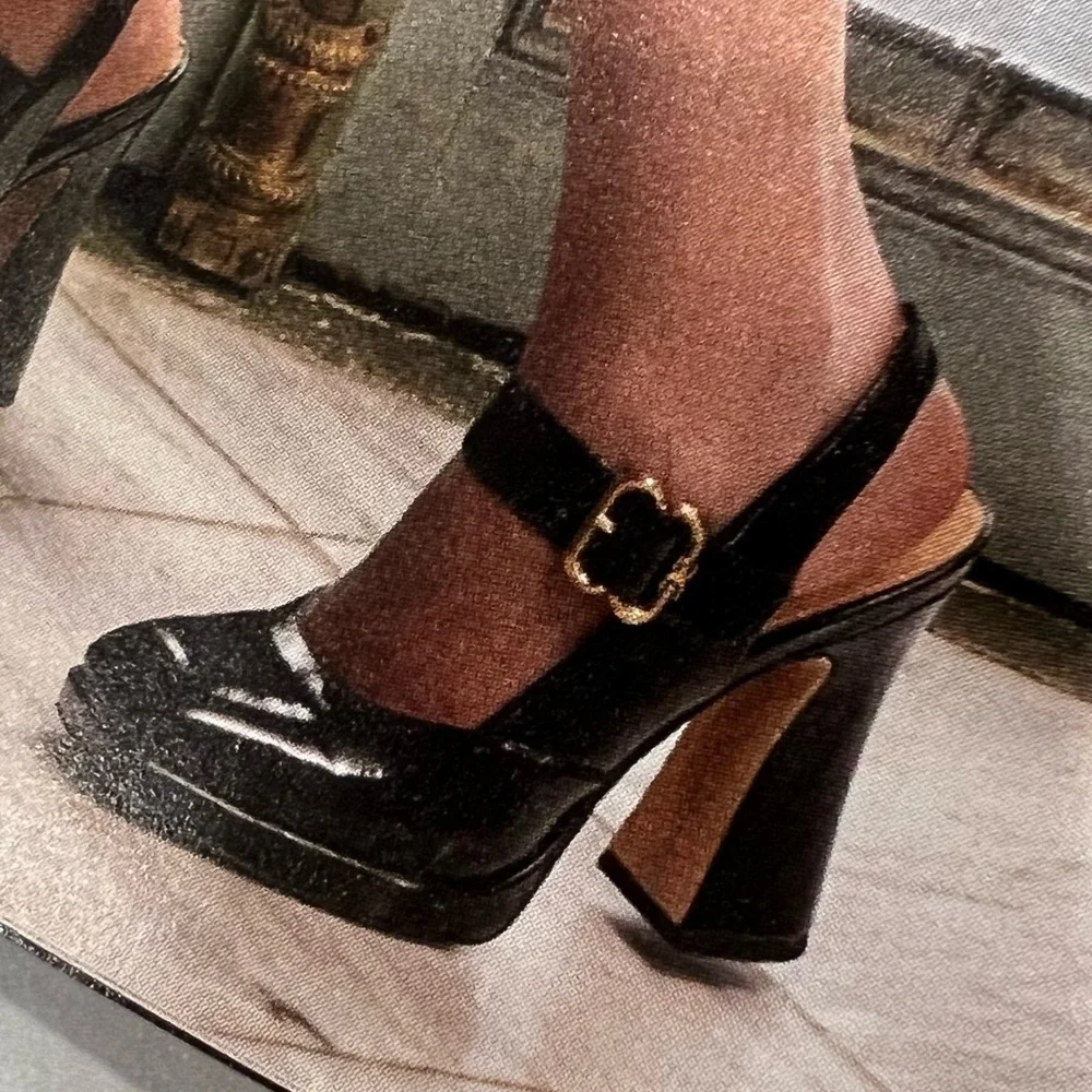 SAM EDELMAN Black Patent Leather Platform Mary Jane Gold Buckle Heels Size 7